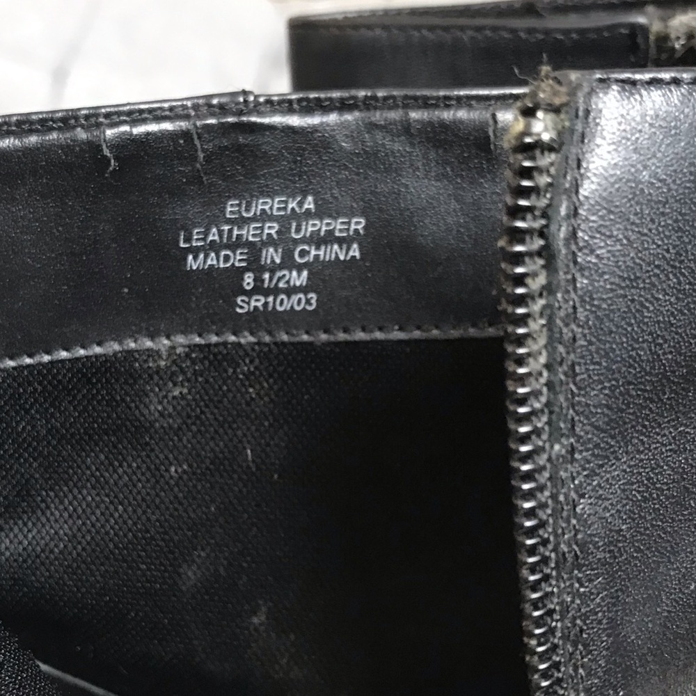 ❗️RESERVED❗Villager Leather Short Boots - Black - Picture 5 of 7